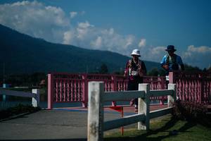 BIB: 
                            <button type="button" onclick="openModal(27601097)" class="btn btn-primary btn-sm float-right btn-popup" data-toggle="modal" data-target=".modal-high-quality">
                        <i class="fas fa-shopping-cart"></i> Add to Cart
                    </button>
                                            <button type="button" onclick="isThisMe(27601097, true)" class="btn btn-success btn-sm float-right btn-popup btn-isme hidden" data-toggle="tooltip" data-placement="bottom" title="นี่คือรูปของคุณใช่ไหม คลิกที่นี่เพื่อเอาเข้าอัลบั้ม">
                        <i class="fas fa-plus"></i> Add to album
                    </button>
                    <button type="button" onclick="isThisMe(27601097, false)" class="btn btn-warning btn-sm float-right btn-popup btn-isnotme hidden">
                        <i class="fas fa-ban"></i> Remove from album
                    </button>